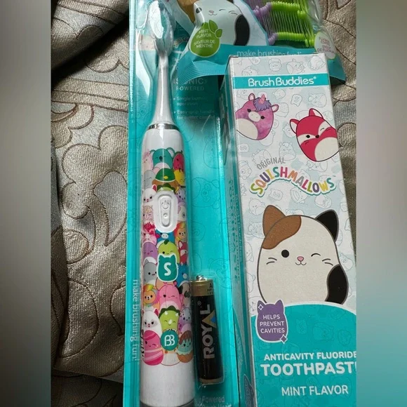 Original Squishmallows electric toothbrush and toothpaste and floss picks NWT - Picture 3 of 10